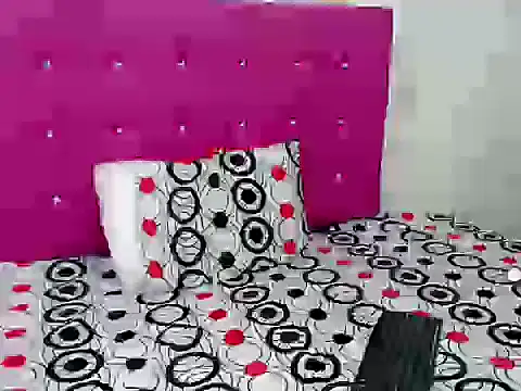 Snapshot of kuroneko_97 chatting on December 2025 08:39:01 PM kuroneko 97 online show from December 2025 08:39:01 PM