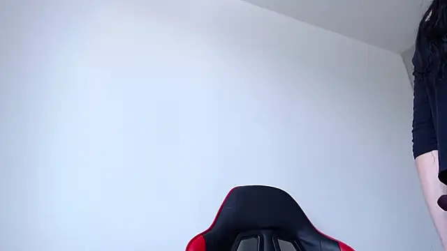 Snapshot of dearest_sabrina chatting on December 2025 03:50:02 PM dearest sabrina online show from December 2025 03:50:02 PM