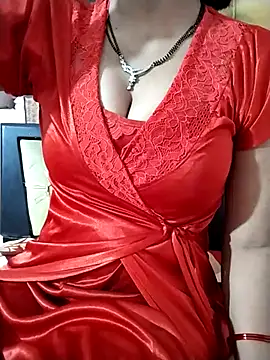 RASHMI SHARMA9 online show from May 2026 07:18:01 PM