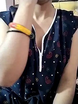 RASHMI SHARMA9 online show from May 2026 07:00:02 PM