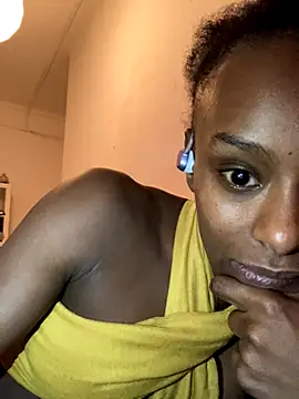 Snapshot of ___Hannah___ chatting on November 2025 05:43:01 AM Hannah online show from November 2025 05:43:01 AM