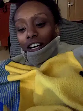 Snapshot of ___Hannah___ chatting on December 2025 03:20:01 PM Hannah online show from December 2025 03:20:01 PM