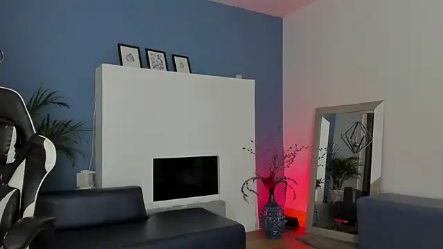 Anto Thompson online show from June 2026 07:39:02 PM