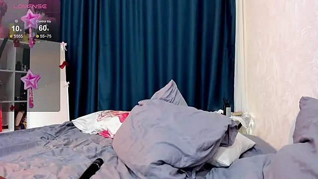 Snapshot of purrbae chatting on January 2026 01:52:02 AM purrbae online show from January 2026 01:52:02 AM