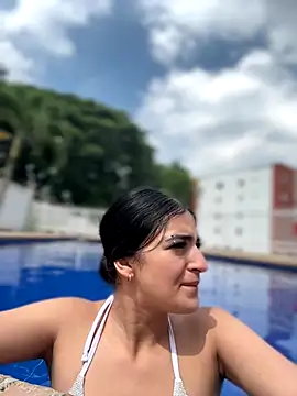 allisonn parker26 online show from December 2025 06:28:01 PM