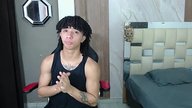 kim curlyy online show from May 2026 01:30:02 PM