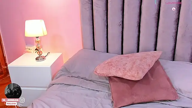 Little Angelica18 online show from March 2026 07:52:02 PM