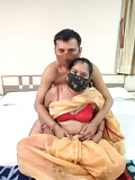 Snapshot of radhadesi chatting on February 2026 05:52:01 PM radhadesi online show from February 2026 05:52:01 PM