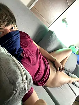 Snapshot of taehyun10 chatting on December 2025 12:25:02 PM taehyun10 online show from December 2025 12:25:02 PM