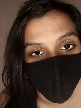 Snapshot of your-Mia07 chatting on December 2025 04:25:01 PM your-Mia07 online show from December 2025 04:25:01 PM