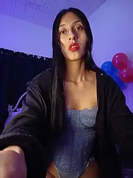 Im Kloe online show from June 2026 08:13:02 PM