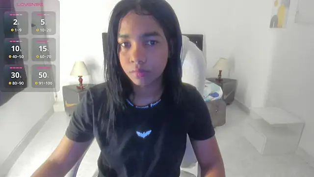 Snapshot of miiyaako_ds chatting on November 2025 08:39:02 AM miiyaako ds online show from November 2025 08:39:02 AM