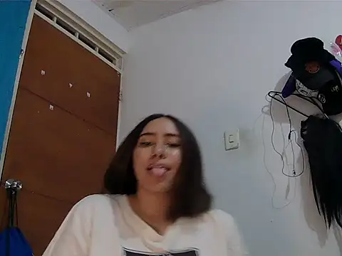 Michikomalandroxh online show from December 2025 01:34:02 AM