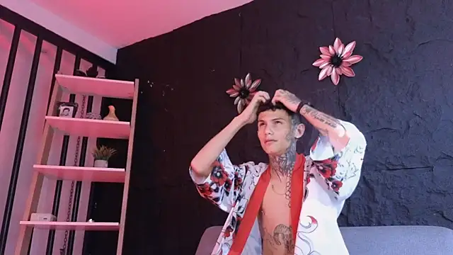 Paulo 527 online show from January 2026 09:06:02 PM