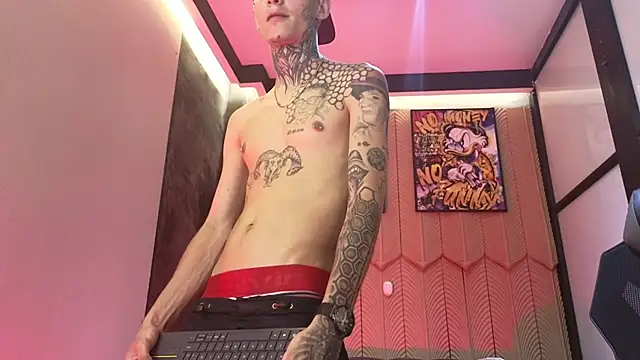 Snapshot of Paulo_527 chatting on February 2026 08:38:02 PM Paulo 527 online show from February 2026 08:38:02 PM