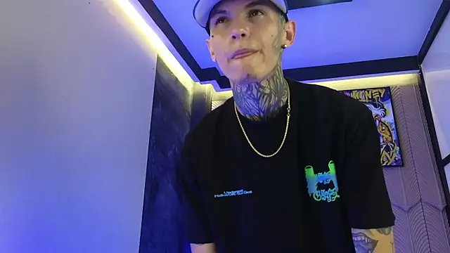 Snapshot of Paulo_527 chatting on February 2026 08:49:01 PM Paulo 527 online show from February 2026 08:49:01 PM