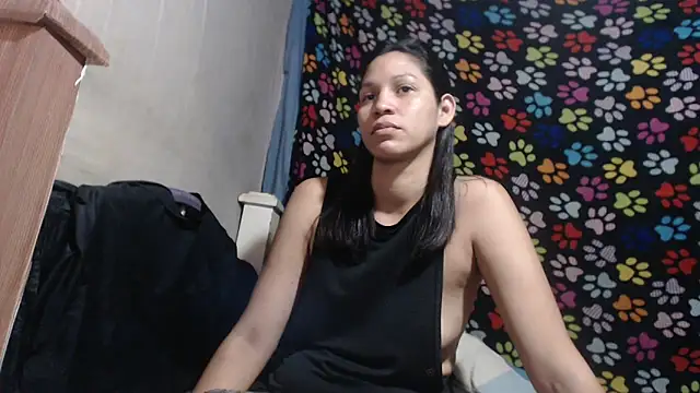 Snapshot of ELIZABET2- chatting on April 2026 10:37:02 PM ELIZABET2- online show from April 2026 10:37:02 PM