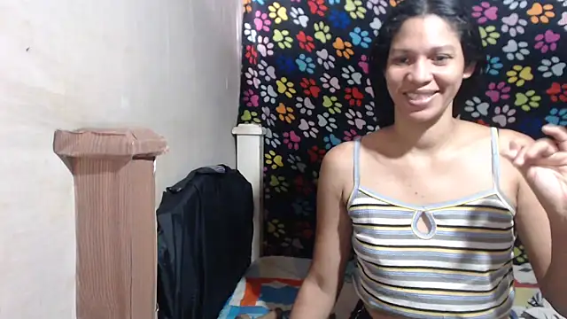 Snapshot of ELIZABET2- chatting on April 2026 07:58:01 PM ELIZABET2- online show from April 2026 07:58:01 PM