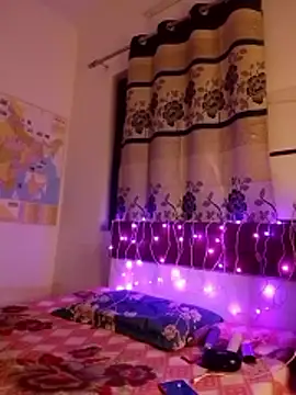 Cute Girl 27 online show from January 2026 03:47:01 PM