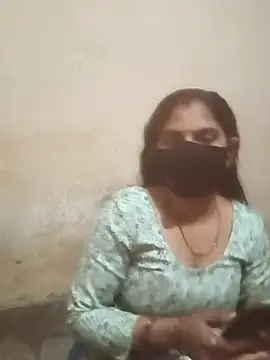 Pooja bhabhi00 online show from January 2026 03:28:01 PM