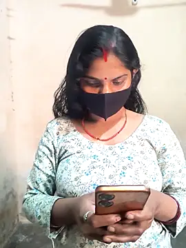 Pooja bhabhi00 online show from February 2026 06:30:02 AM