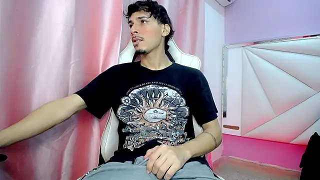 Yankeee  online show from December 2025 06:30:02 AM