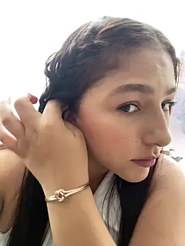 Snapshot of Emily_milk_1 chatting on March 2026 02:45:01 PM Emily milk 1 online show from March 2026 02:45:01 PM