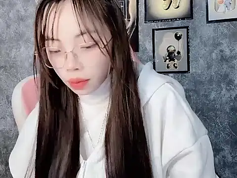 Aria5999 online show from December 2025 04:23:01 PM