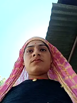 Snapshot of Janki_cute chatting on April 2026 11:38:02 AM Janki cute online show from April 2026 11:38:02 AM