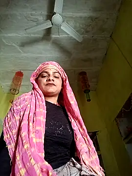 Snapshot of Janki_cute chatting on April 2026 03:42:01 AM Janki cute online show from April 2026 03:42:01 AM