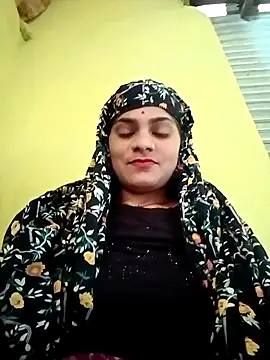 Snapshot of Janki_cute chatting on May 2026 04:20:02 AM Janki cute online show from May 2026 04:20:02 AM