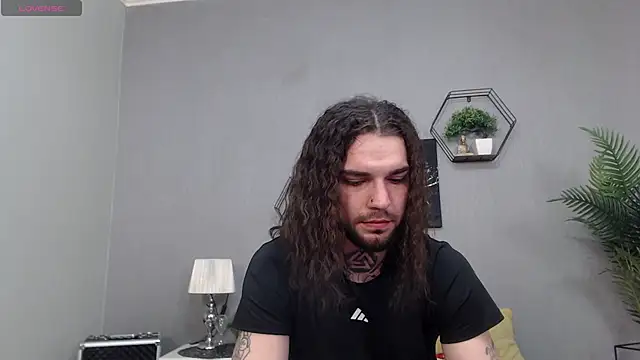 KaneHunter online show from April 2026 07:15:01 PM