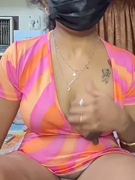 Snapshot of TeddyLover5 chatting on February 2026 07:10:01 PM TeddyLover5 online show from February 2026 07:10:01 PM