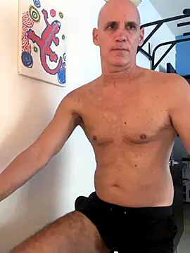 Snapshot of Elosoo chatting on December 2025 12:58:01 PM Elosoo online show from December 2025 12:58:01 PM