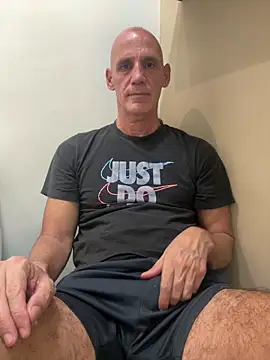 Snapshot of Elosoo chatting on March 2026 10:49:01 PM Elosoo online show from March 2026 10:49:01 PM