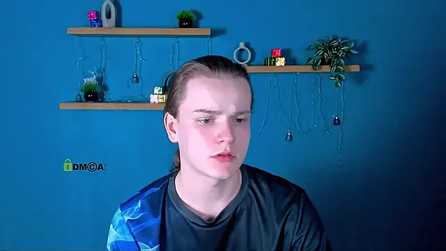 leo void online show from December 2025 07:43:02 PM