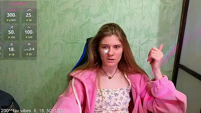 Snapshot of Adell_Love chatting on December 2025 05:00:01 PM Adell Love online show from December 2025 05:00:01 PM