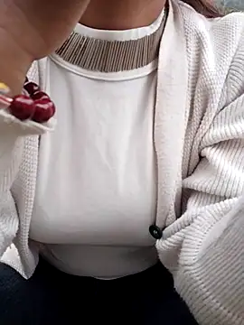 Snapshot of mumu661 chatting on December 2025 12:19:02 AM mumu661 online show from December 2025 12:19:02 AM