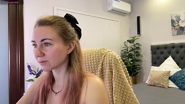 SofiAngela online show from December 2025 01:14:02 AM