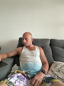 Snapshot of Russo41rj chatting on December 2025 12:55:01 PM Russo41rj online show from December 2025 12:55:01 PM