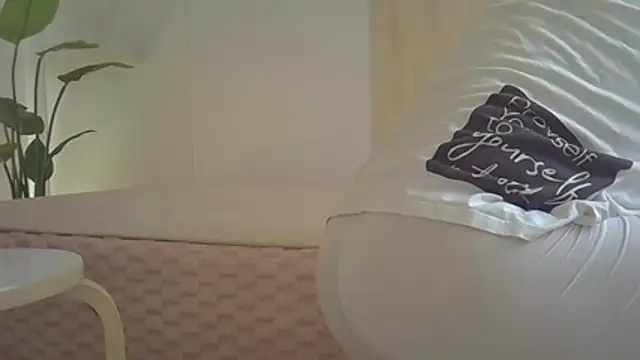 Snapshot of kyono-iyashi chatting on February 2026 02:48:02 PM kyono-iyashi online show from February 2026 02:48:02 PM