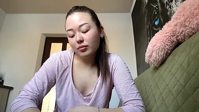 CurietHana1 online show from February 2026 04:17:01 AM