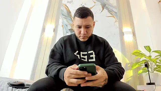 rayder TG online show from February 2026 02:38:01 PM