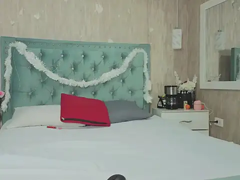 Snapshot of Apriil_Sweett chatting on December 2025 01:42:01 PM Apriil Sweett online show from December 2025 01:42:01 PM