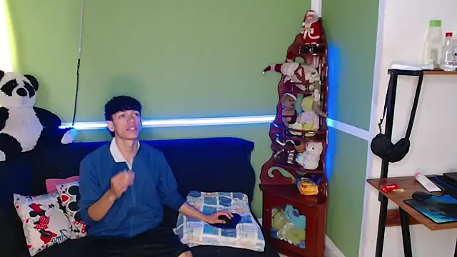 Snapshot of murb_xxx chatting on December 2025 12:21:02 PM murb xxx online show from December 2025 12:21:02 PM