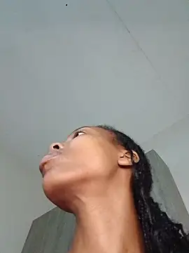 Snapshot of MsParisSmith chatting on March 2026 10:51:01 AM MsParisSmith online show from March 2026 10:51:01 AM