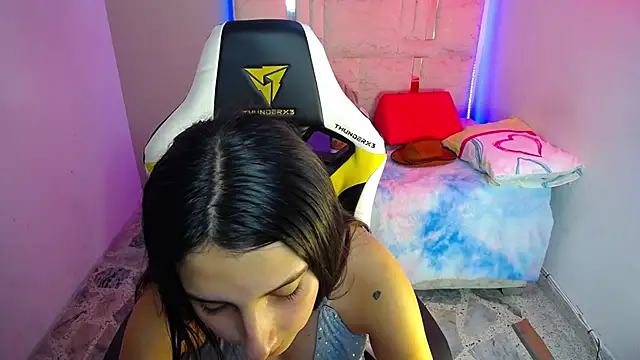 Little bubu online show from February 2026 08:18:01 PM