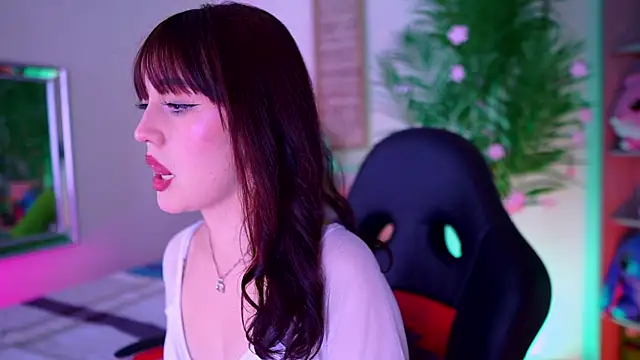 Snapshot of dakotaa_01 chatting on December 2025 04:38:01 PM dakotaa 01 online show from December 2025 04:38:01 PM