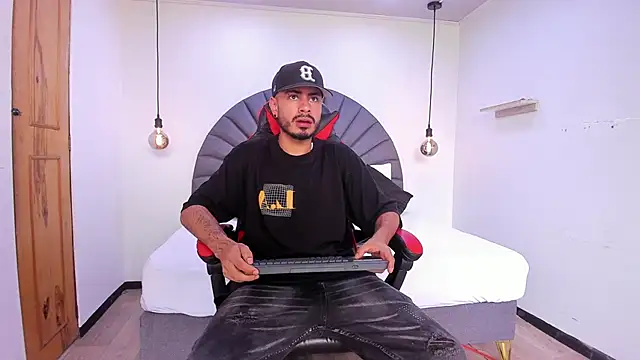 MatthewCullen online show from February 2026 07:41:02 PM