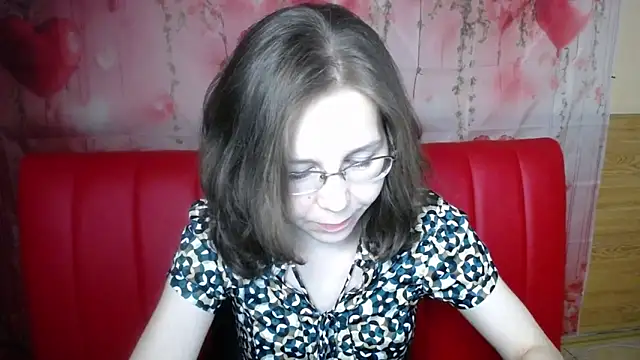 Snapshot of DaisyEdit chatting on February 2026 06:17:02 AM DaisyEdit online show from February 2026 06:17:02 AM